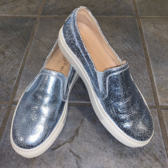 M. GEMI 'The Fresco' Metallic Blue Leather Slip-on - Picture 3 of 11